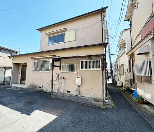 大阪府岸和田市中北町中古一戸建ての不動産情報…